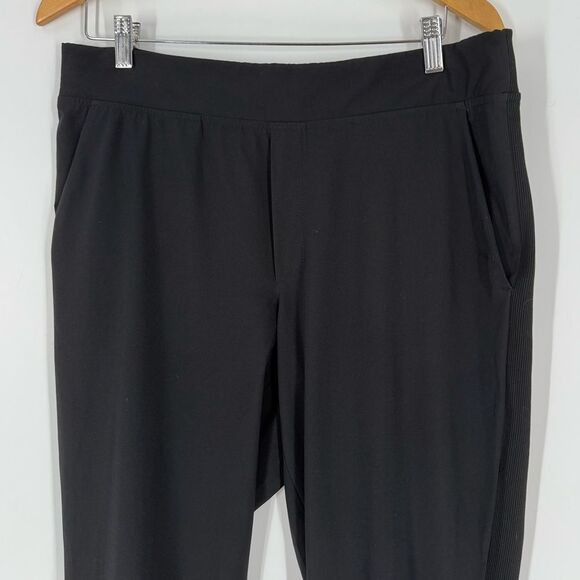 Athleta Brooklyn Mid Rise Ankle Pant in Black | Size 12 - Picture 6 of 10